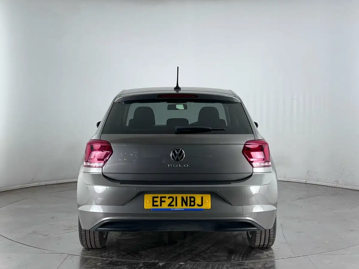 2021-volkswagen-polo-10-tsi-match-big-6