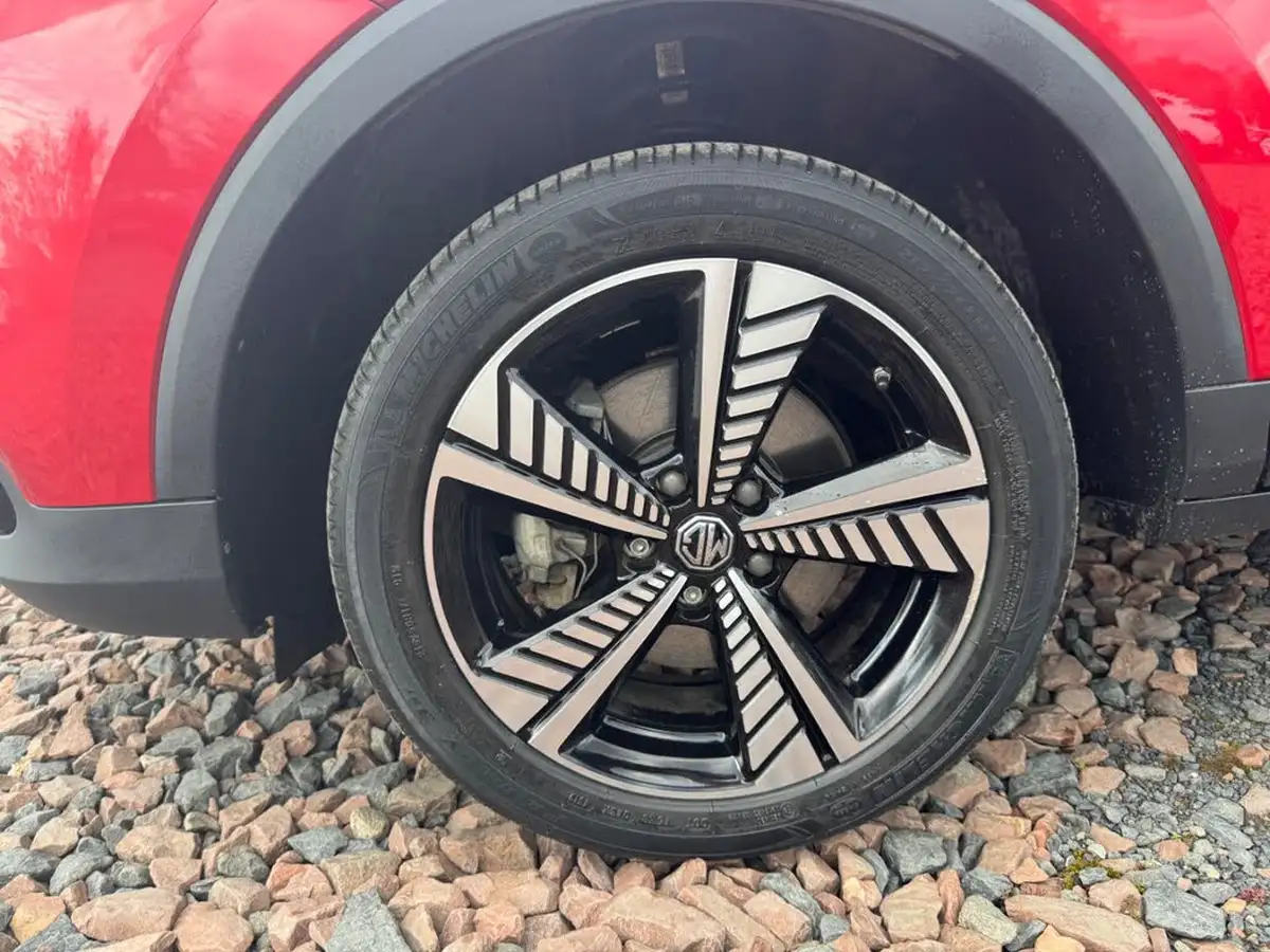 2020-mg-zs-suv-e-exclusive-ev-big-28
