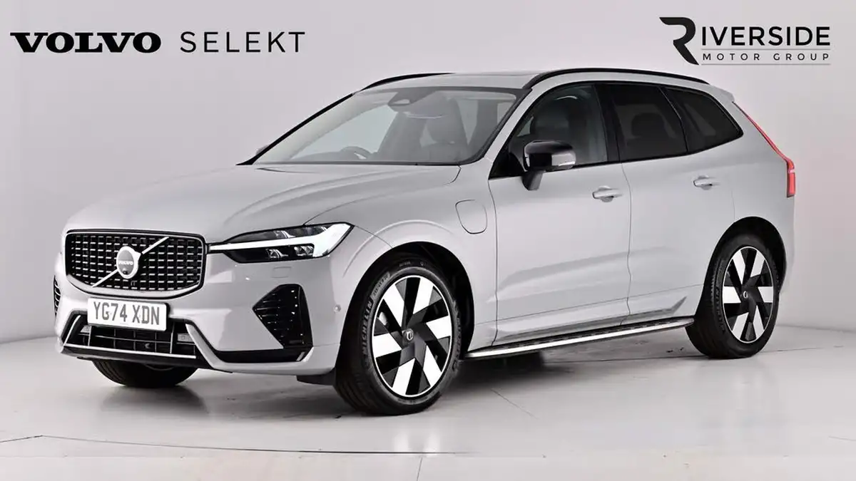 2024-volvo-xc60-20-t8-ultimate-dark-big-3