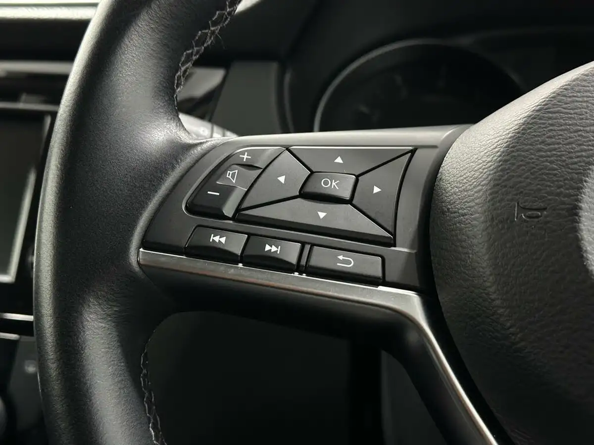 2021-nissan-qashqai-13-dig-t-n-motion-140ps-big-11