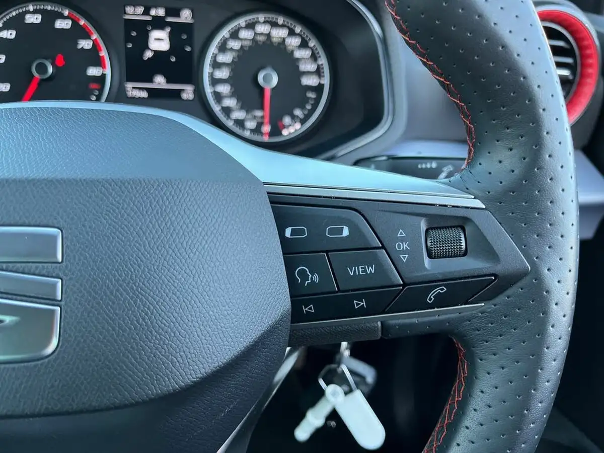 2022-seat-ibiza-10-tsi-fr-110ps-big-25
