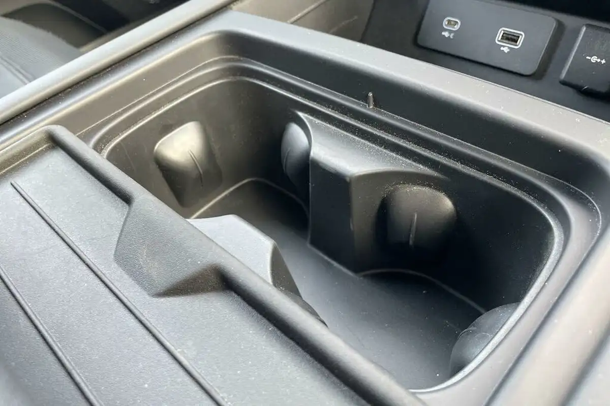 2023-land-rover-110-defender-30-d300-hard-top-x-dynamic-hse-110-big-55