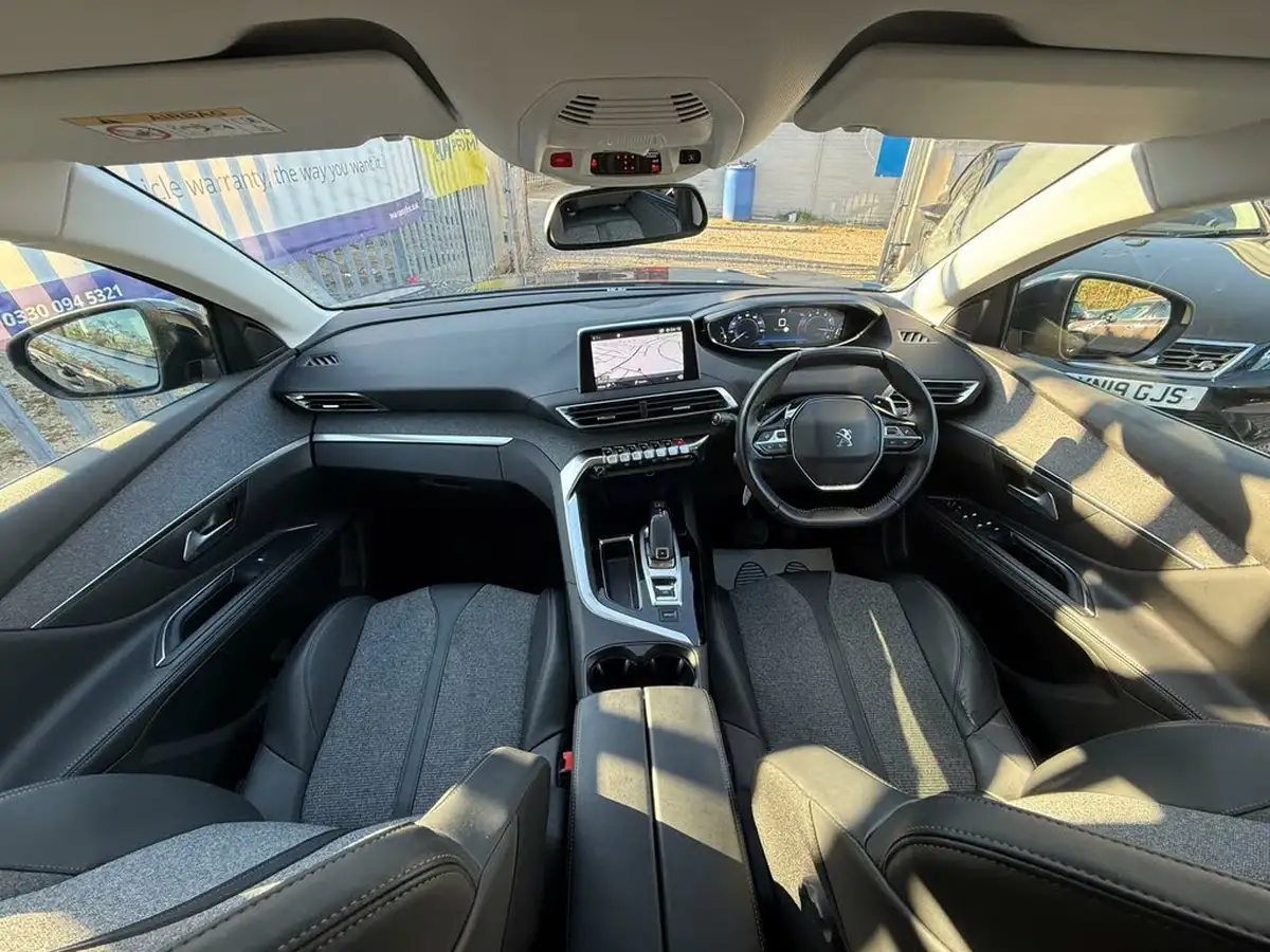 2020-peugeot-5008-suv-12-puretech-allure-eat8-big-1