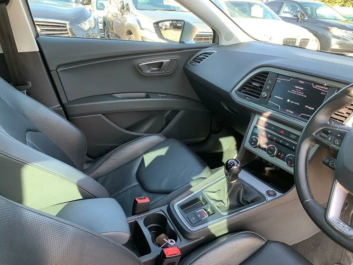2019-seat-leon-15-tsi-evo-xcellence-130ps-ss-hatchback-big-22