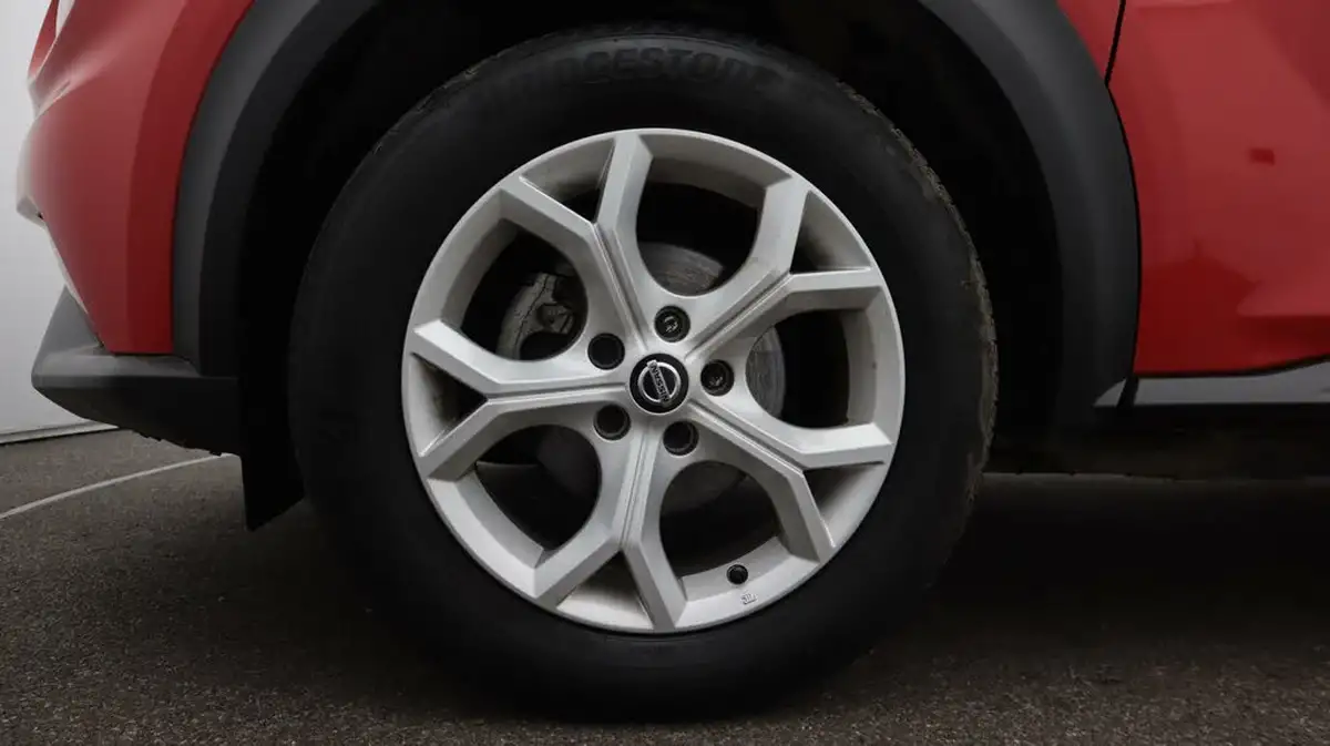 2020-nissan-juke-10-dig-t-acenta-117ps-big-18
