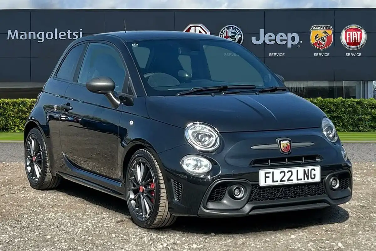 2022-abarth-595-14-tjet-competizione-big-0