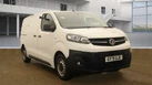 2021-vauxhall-vivaro-small-4