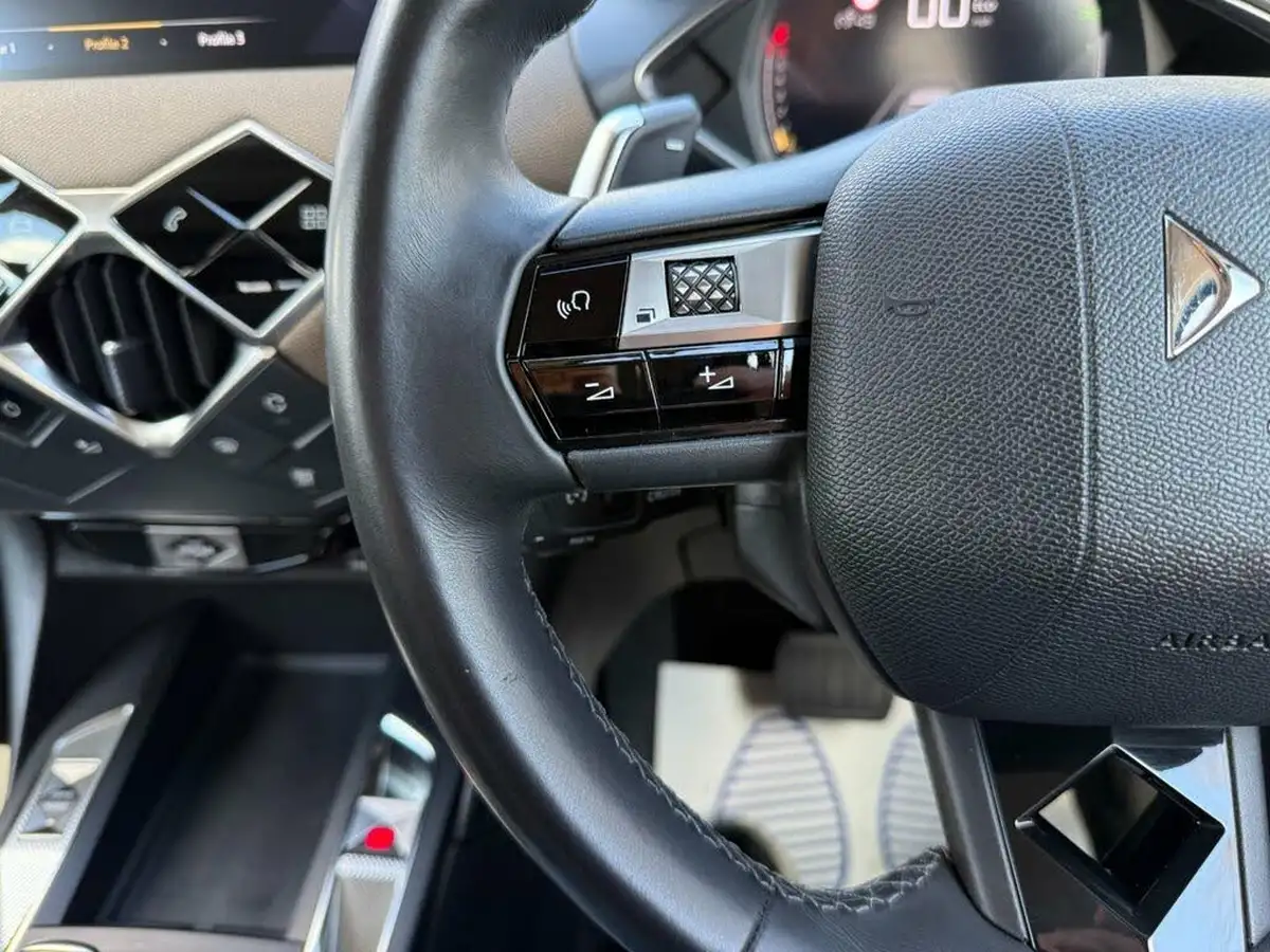 2019-ds-ds-3-crossback-12-puretech-prestige-130ps-eat8-big-15