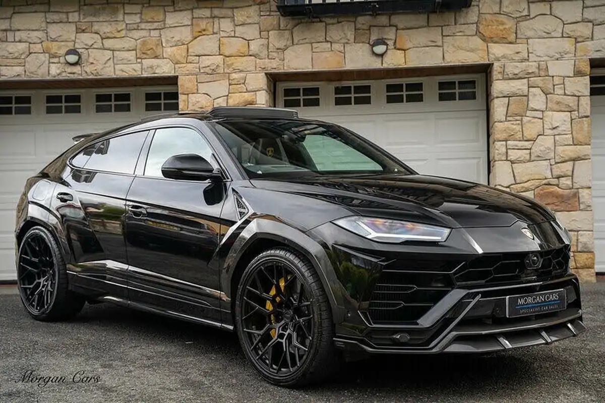 2020-lamborghini-urus-40-no-trim-big-0