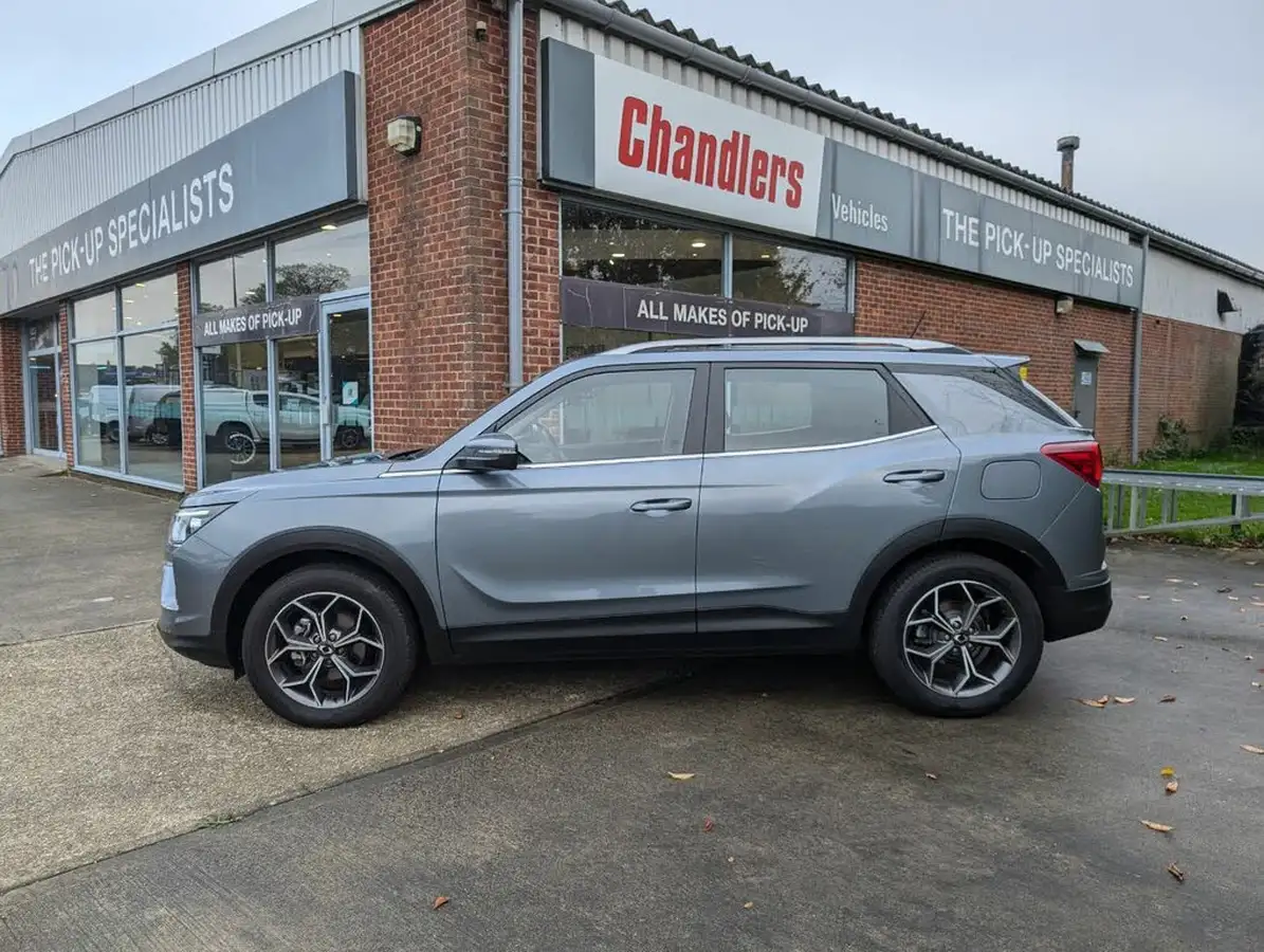 2023-kgm-ssangyong-korando-15-ventura-auto-big-3