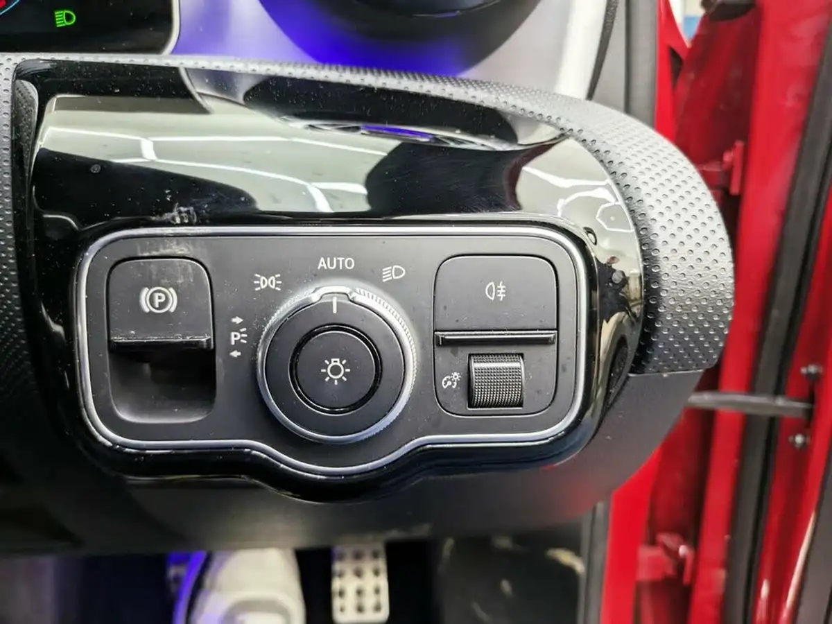 2019-mercedes-benz-a-class-15d-a180d-amg-line-premium-hatchback-5d-7g-dct-big-20