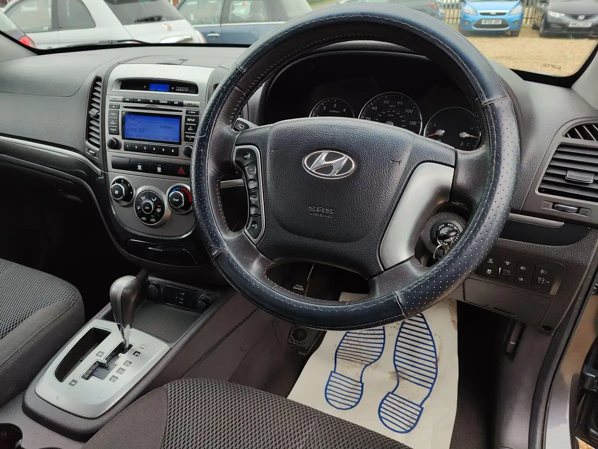 2010-hyundai-santa-fe-22td-style-7st-auto-big-16