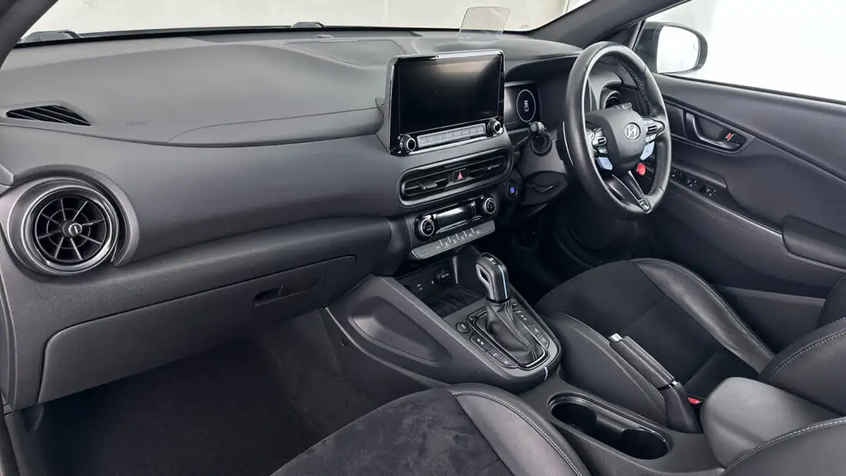 2021-hyundai-kona-20-t-gdi-n-big-9
