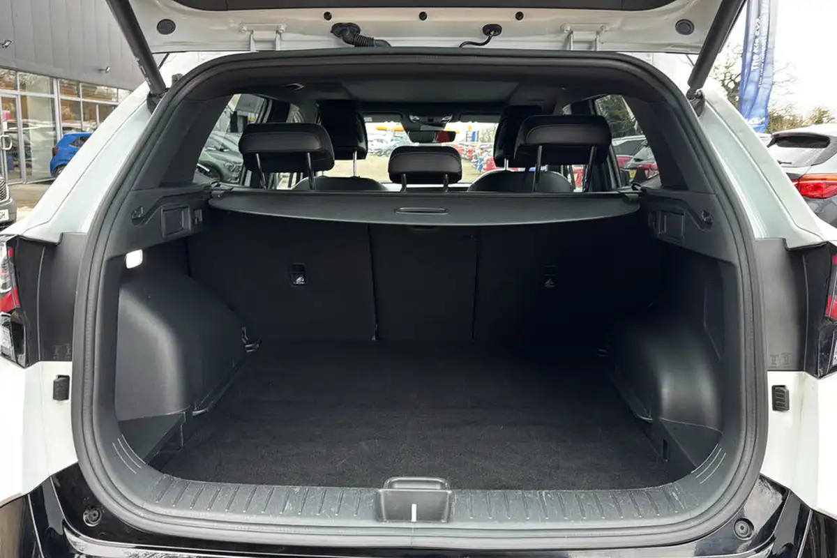 2023-kia-sportage-16-t-gdi-gt-line-226bhp-hev-auto-big-17