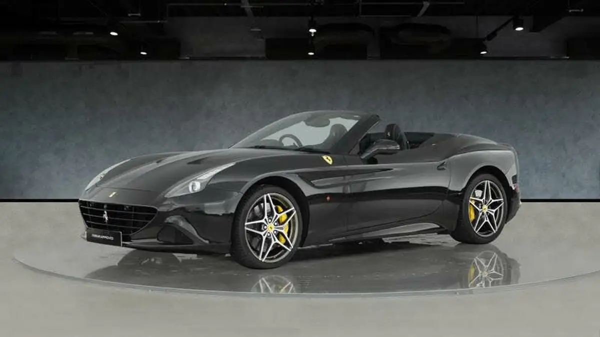 2015-ferrari-california-39-t-big-15