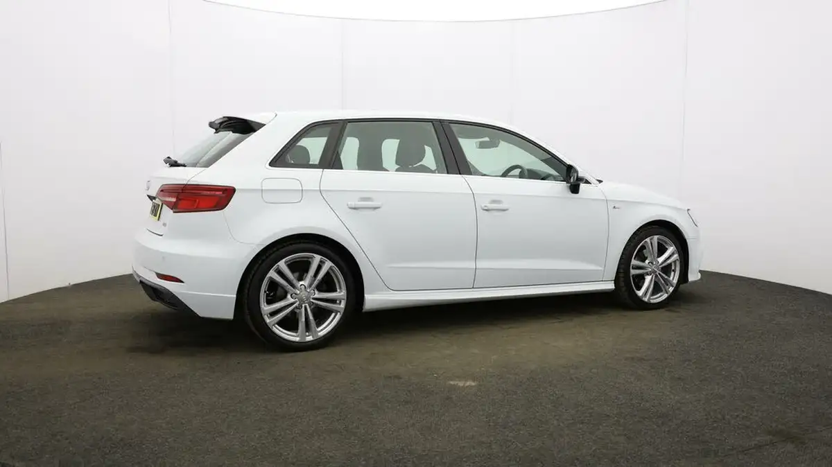 2018-audi-a3-15-tfsi-s-line-sportback-5d-big-47