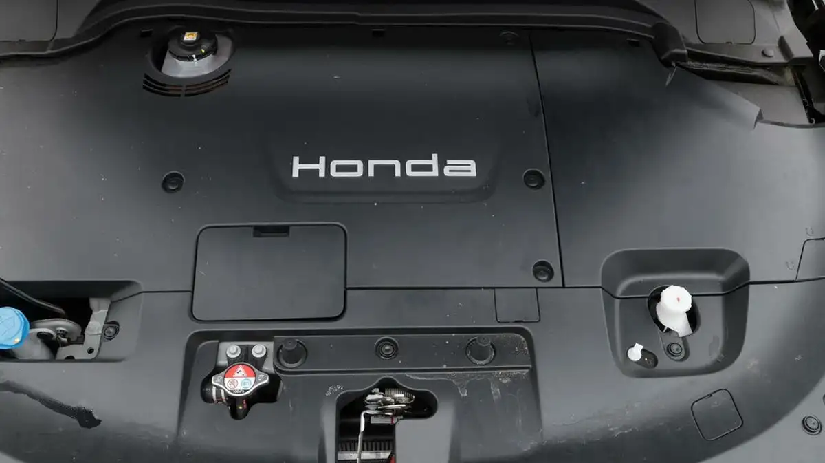 2024-honda-eny1-e-advance-big-19