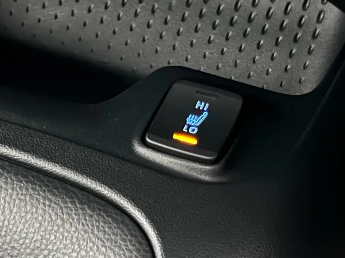 2020-toyota-corolla-18-vvt-i-design-spare-wheel-hatchback-5d-big-34