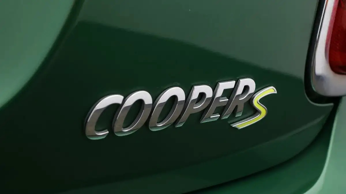 2021-mini-cooper-e-cooper-s-2-big-20