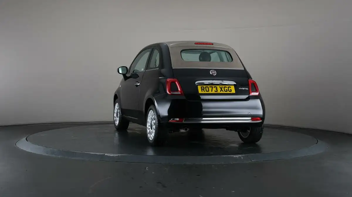 2023-fiat-500c-10-big-48