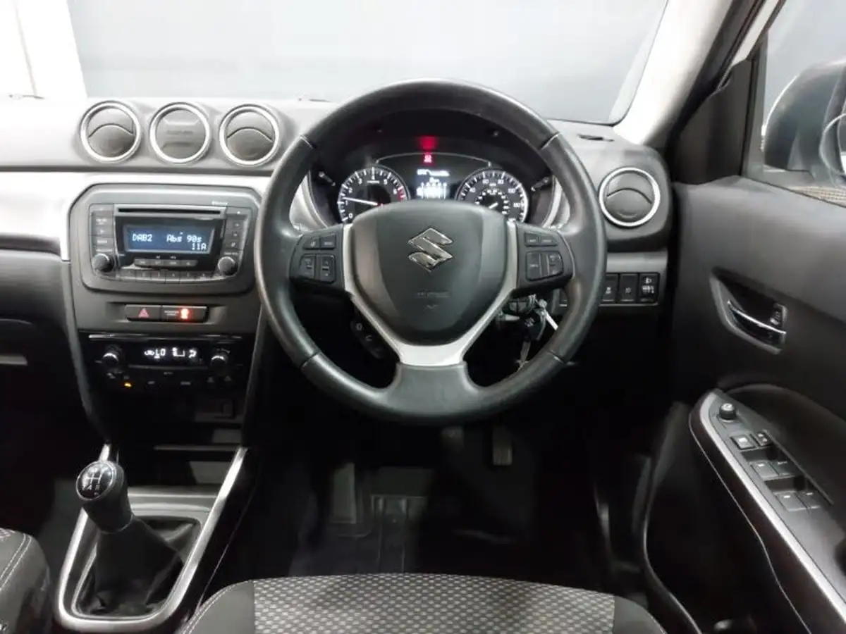 2019-suzuki-vitara-10-boosterjet-sz4-big-6