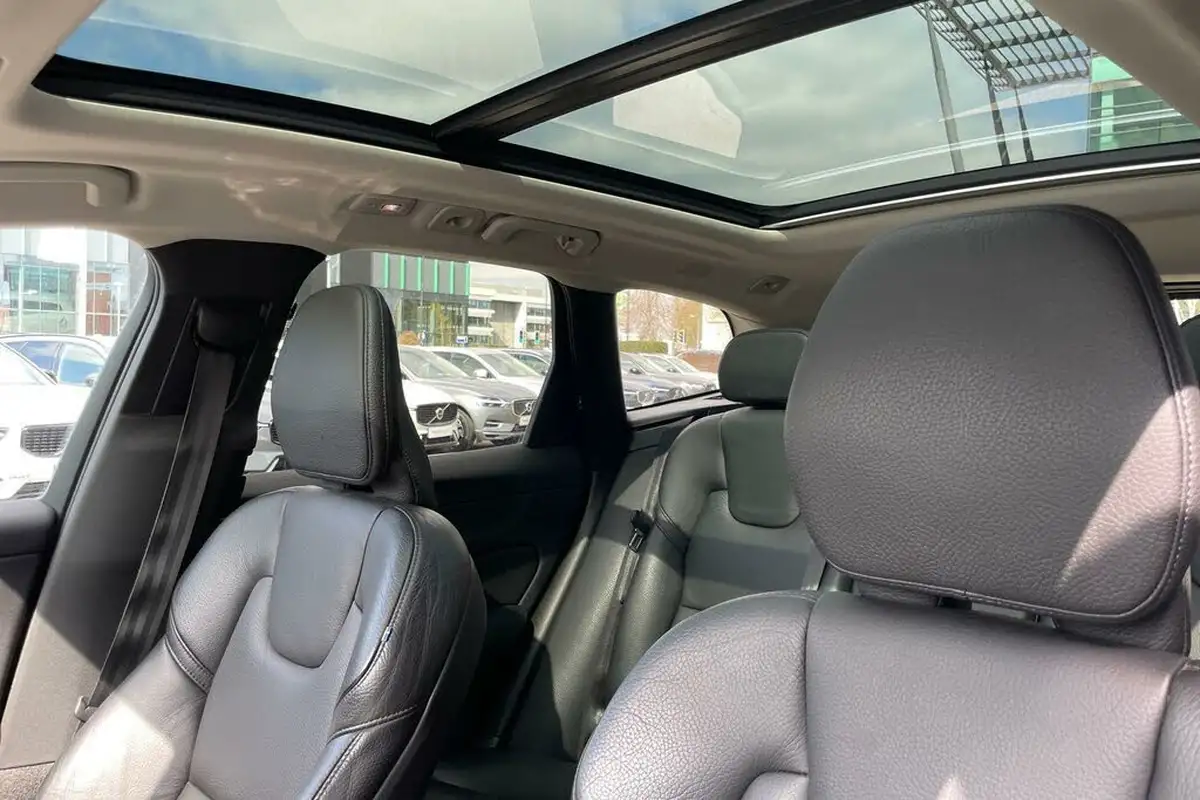 2022-volvo-xc60-20-t6-inscription-expression-350bhp-plug-in-hybrid-big-27