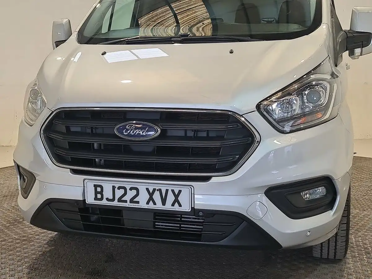 2022-ford-transit-custom-20tdci-300-l1h1-limited-130pseu6dt-panel-van-big-12
