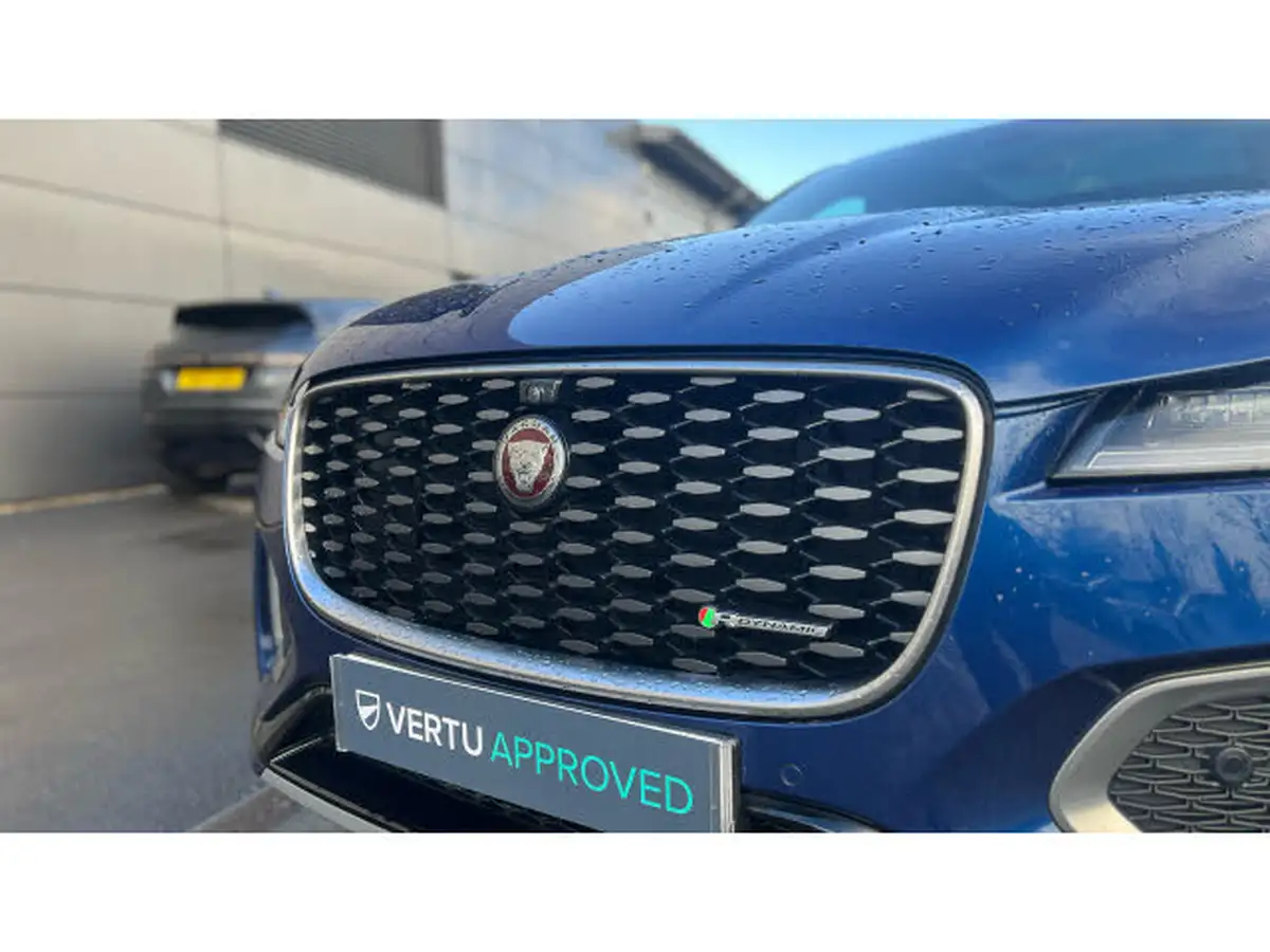 2021-jaguar-f-pace-20-d200-r-dynamic-hse-mhev-big-24