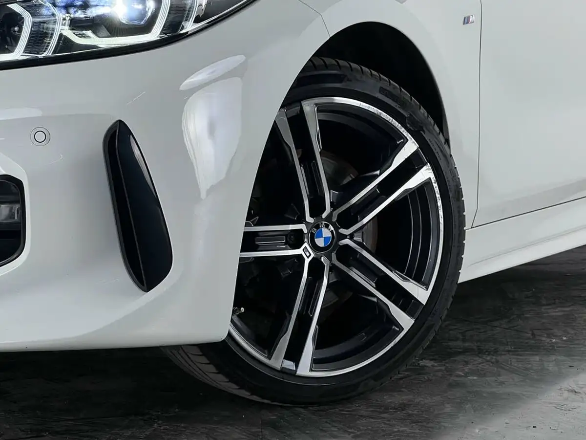 2022-bmw-1-series-15-118i-m-sport-lcp-dct-big-39