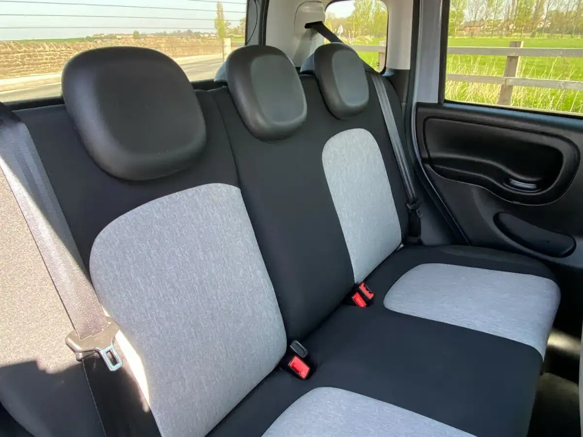 2023-fiat-panda-09-cross-big-35