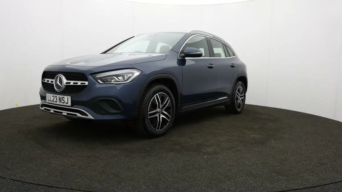 2023-mercedes-benz-gla-class-13-gla-200-sport-executive-station-wagon-big-54