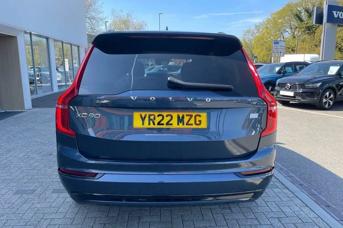 2022-volvo-xc90-20-t8-r-design-455bhp-big-9