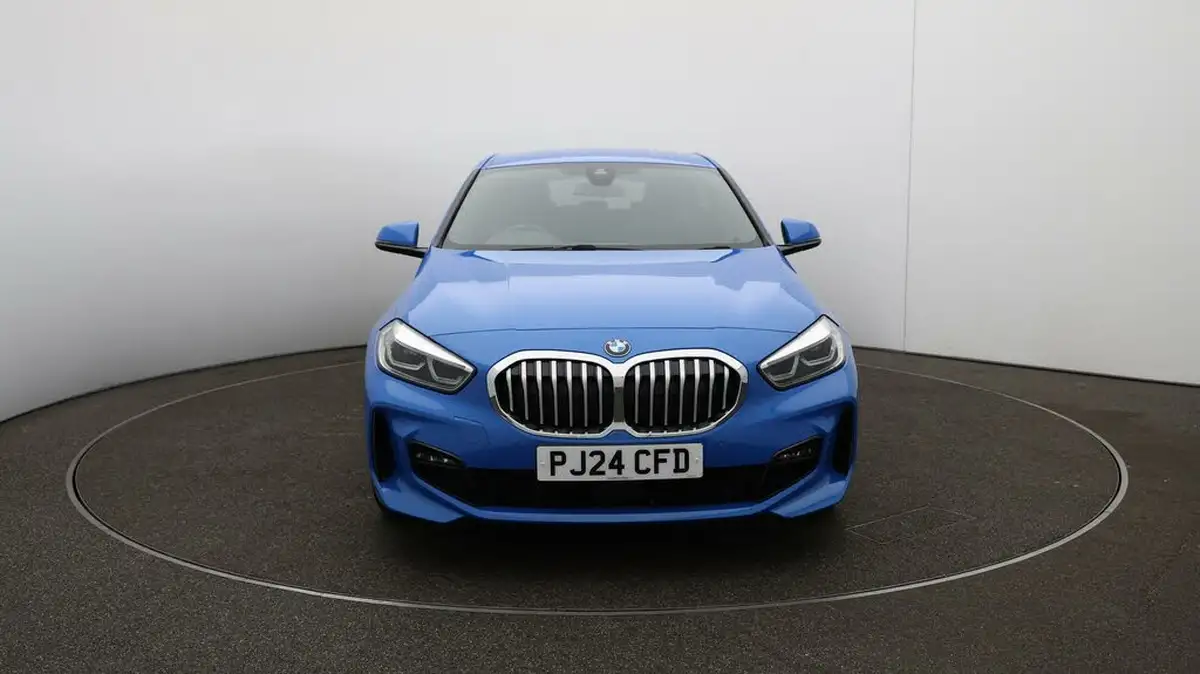 2024-bmw-1-series-15-118i-m-sport-lcp-dct-big-2