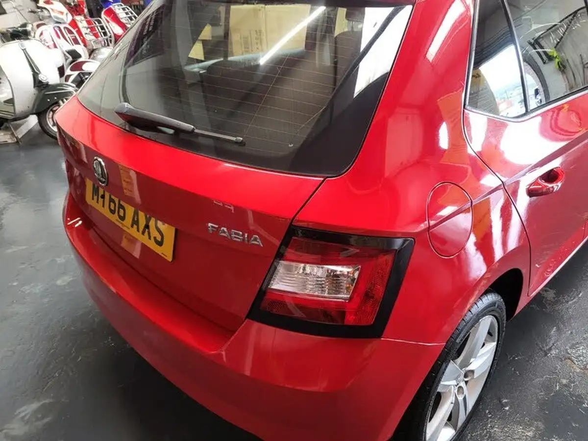 2016-skoda-fabia-12-tsi-se-l-90ps-hatchback-big-10