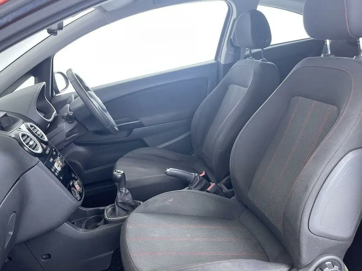 2012-vauxhall-corsa-12-sxi-16v-3d-big-18