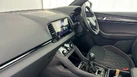2022-skoda-karoq-15-tsi-sportline-small-1