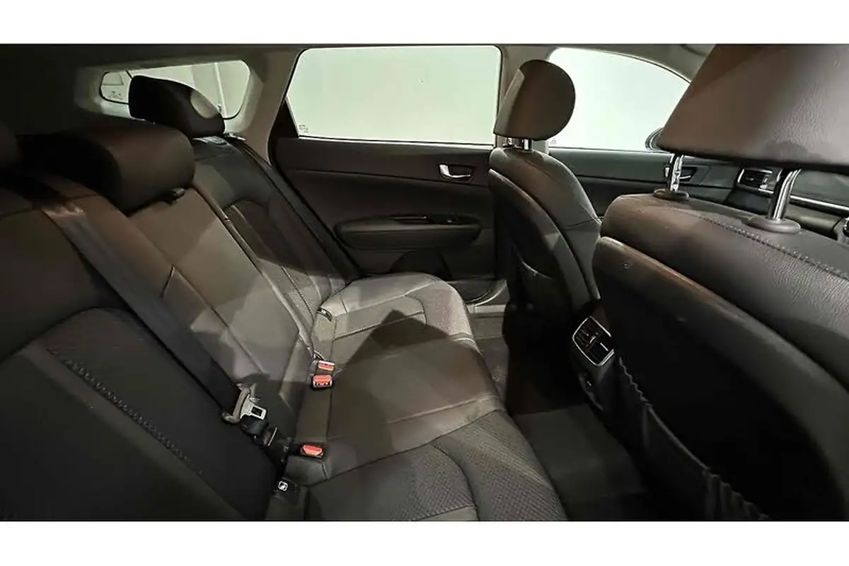 2018-kia-optima-17crdi-3-sportswagon-5d-dct-big-29