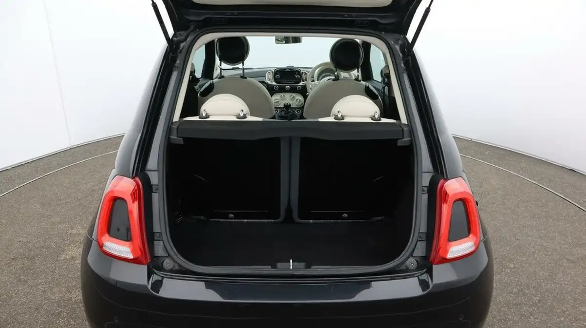 2018-fiat-500-12-lounge-big-17