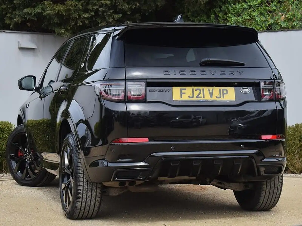 2021-land-rover-discovery-sport-20-d165-r-dynamic-s-plus-big-1