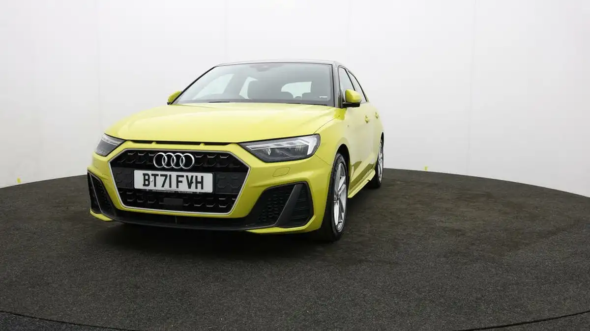 2022-audi-a1-10-25-tfsi-s-line-big-48