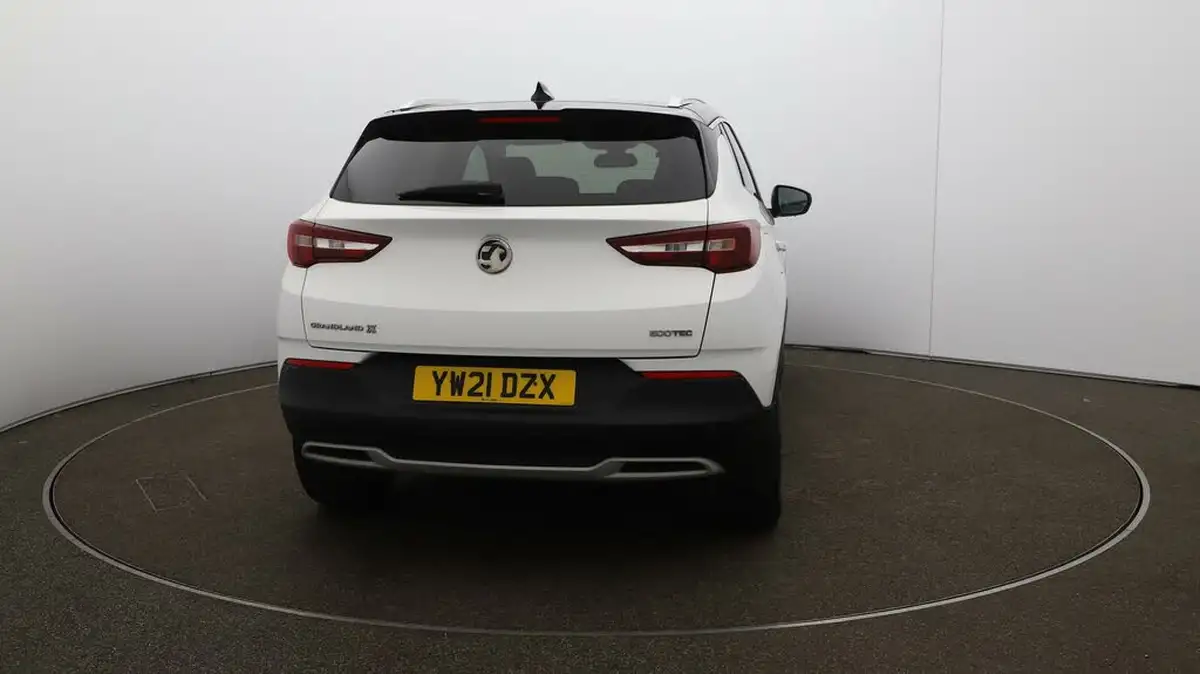 2021-vauxhall-grandland-x-12-griffin-big-50