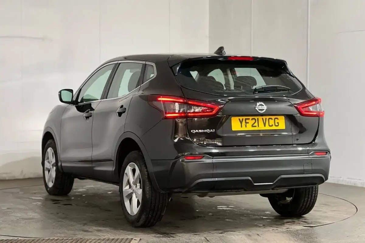 2021-nissan-qashqai-13-dig-t-acenta-premium-140ps-big-17