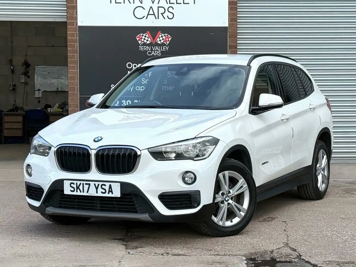 2017-bmw-x1-20td-xdrive18d-se-big-8