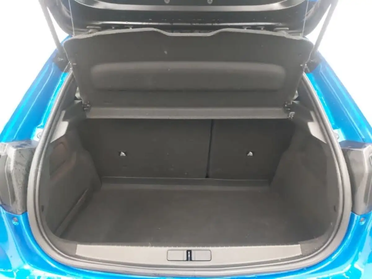 2022-peugeot-208-12-puretech-gt-100bhp-big-7