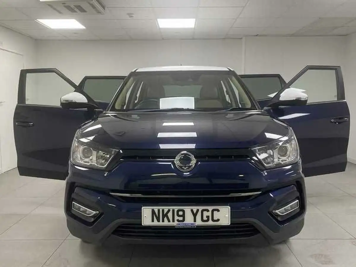 2019-kgm-ssangyong-tivoli-16-ultimate-big-3