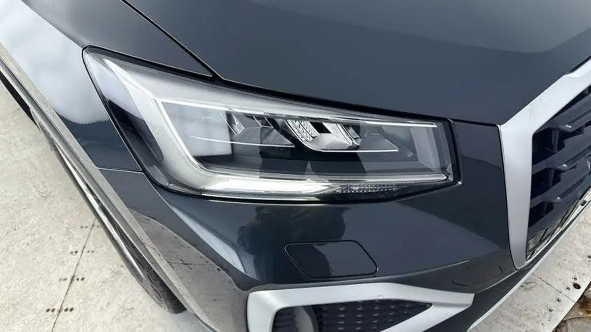 2022-audi-q2-10-30-tfsi-sport-big-37