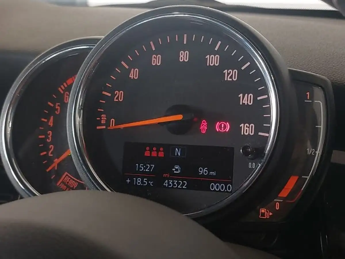 2022-mini-cooper-15-cooper-sport-hatchback-5d-big-8