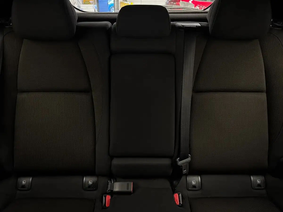 2022-mazda-mazda3-20-se-l-lux-122ps-hatchback-5d-big-13