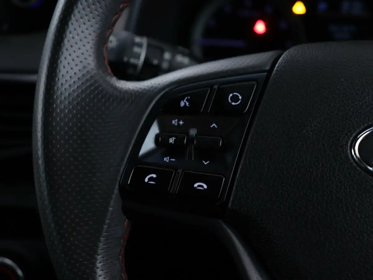 2020-hyundai-tucson-16-t-gdi-n-line-dct-big-21