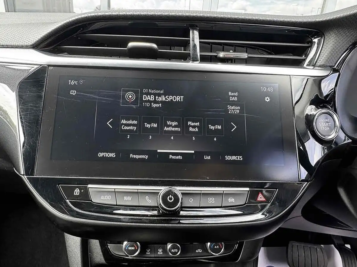2020-vauxhall-corsa-e-elite-nav-74kw-big-34